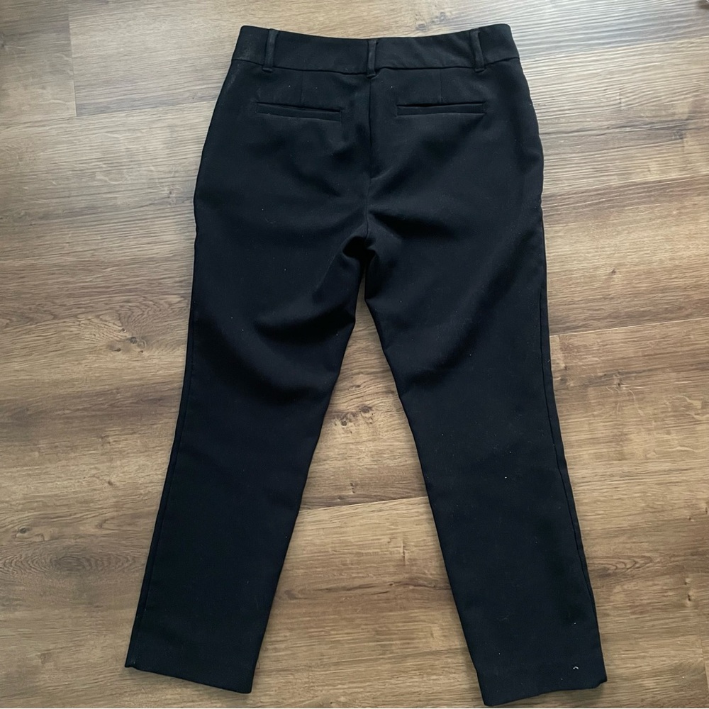 Ann Taylor - Ankle-Length Black Women's Slacks/ Pants - Size 0P - Picture 7 of 8